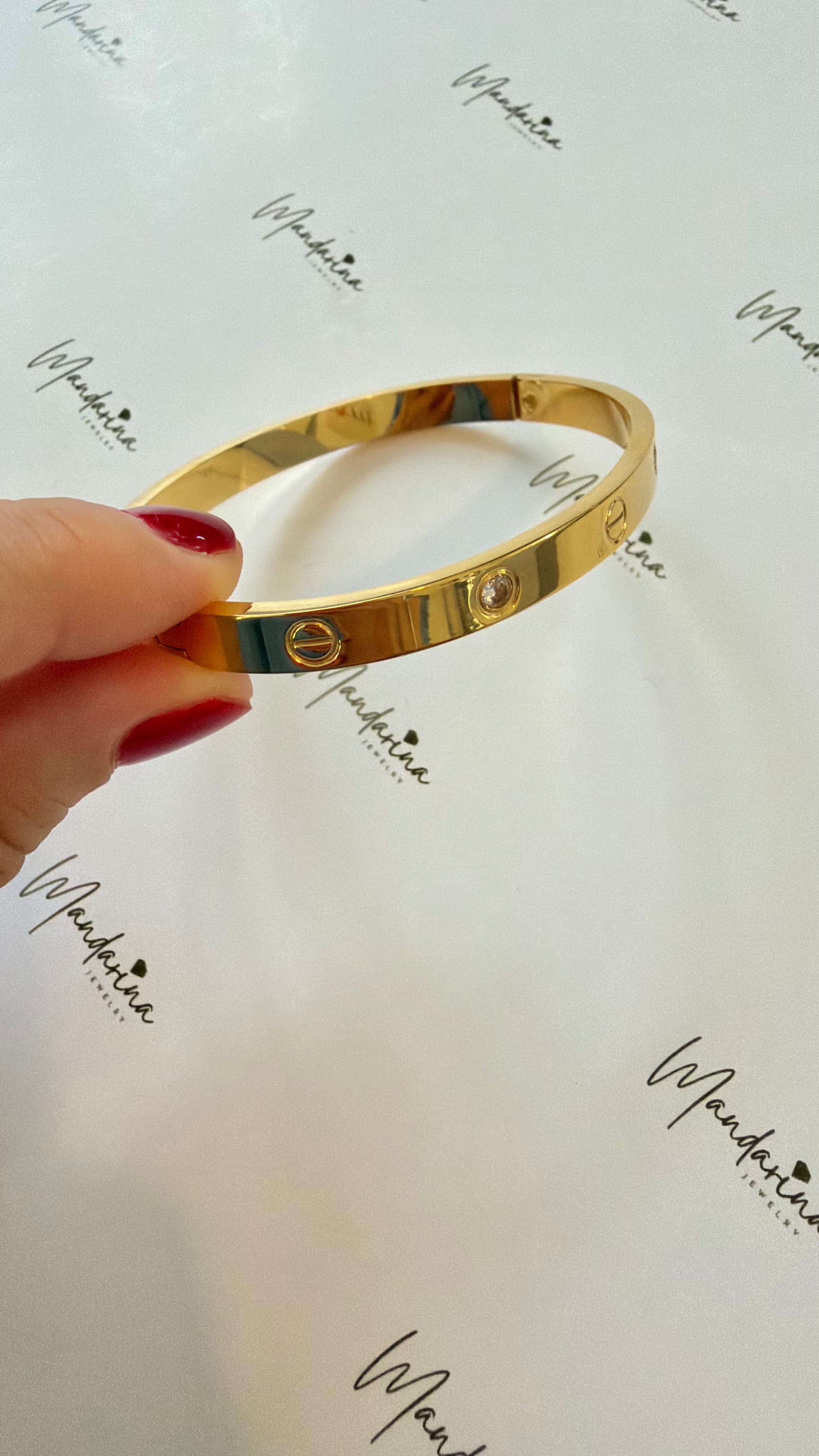 Brazalete tipo cartier