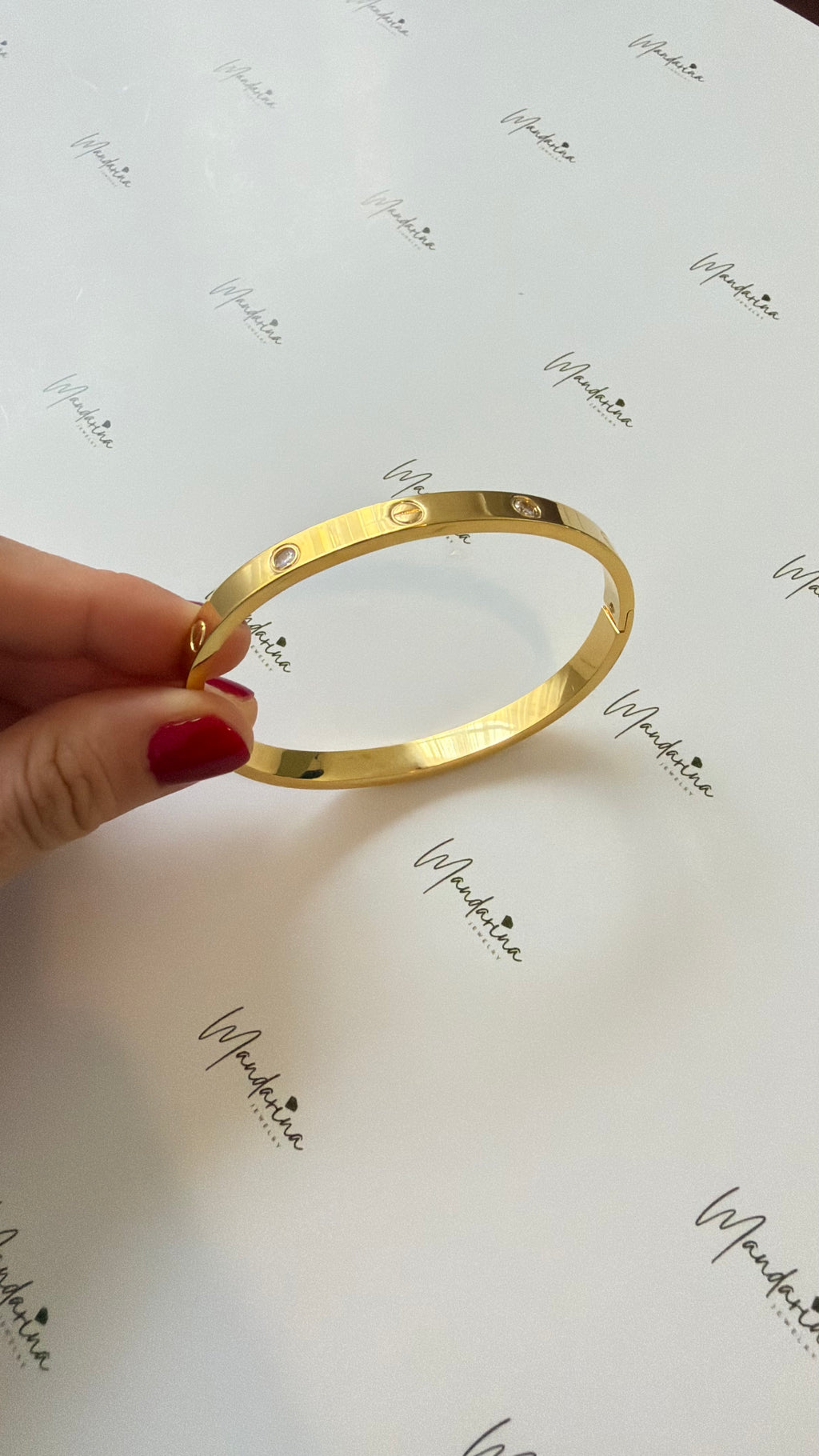 Brazalete tipo cartier