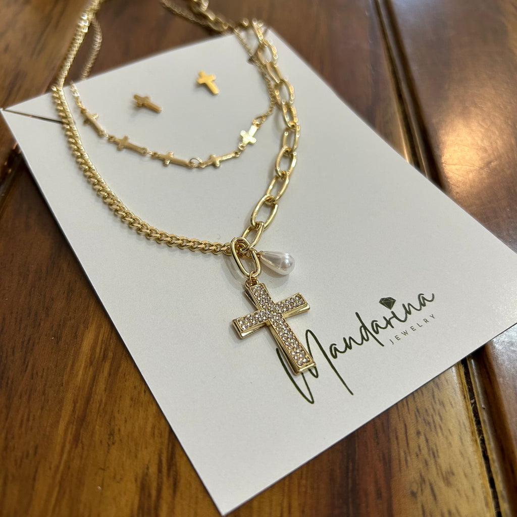 Collar doble cadena con dije de cruz