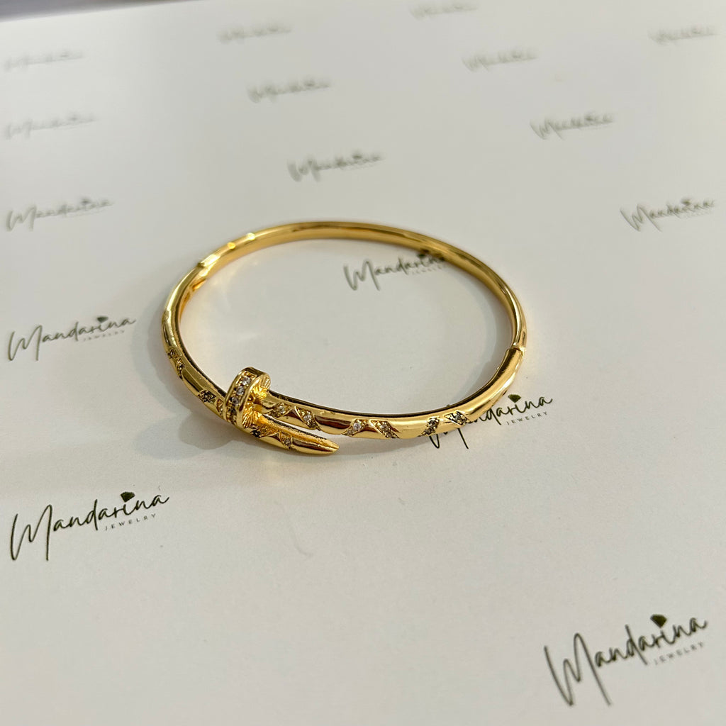 Brazalete tipo cartier